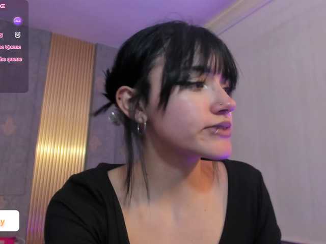 Cloee-tay1 live cam on BongaCams