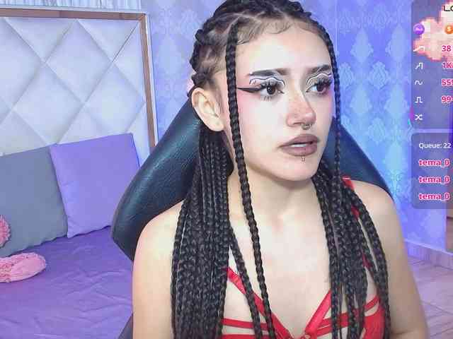 Modelo: Cloee-tay1