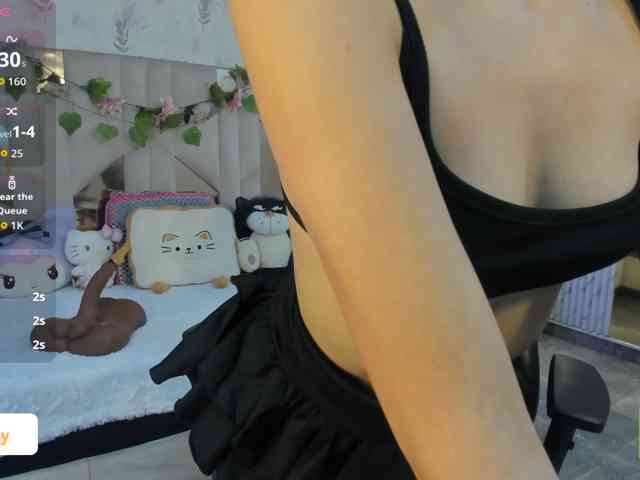 Cloee-tay1 webcam