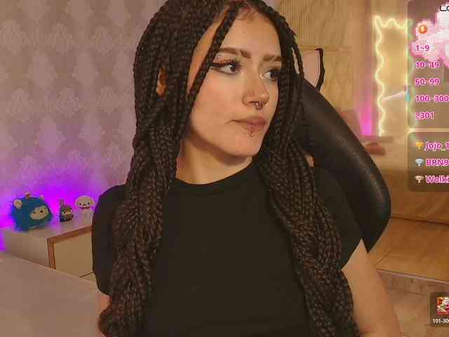 Cloee-tay1 webcam