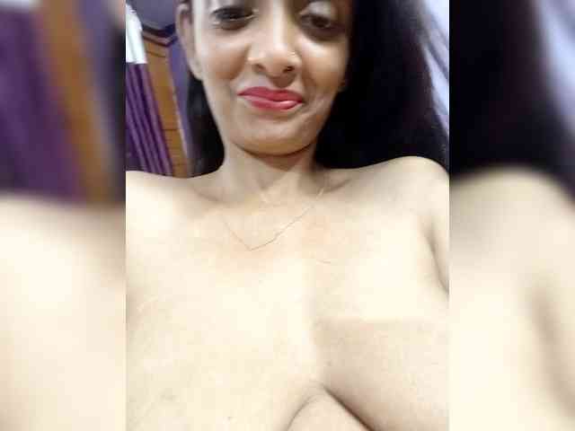 Naughty_Binodini webcam