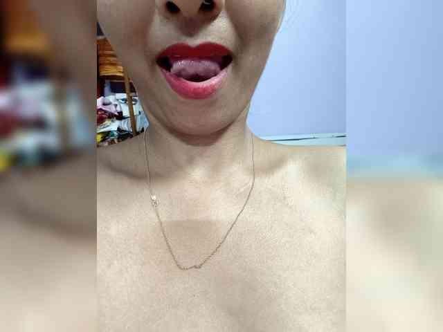 Naughty_Binodini webcam