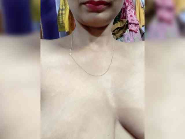 Naughty_Binodini webcam