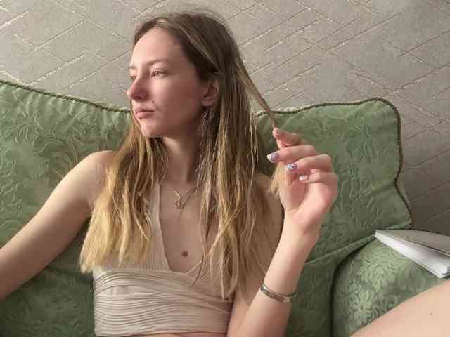 BonitaMuzio webcam