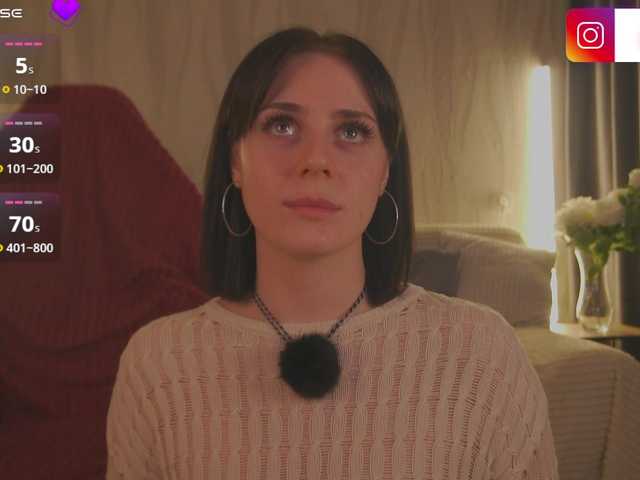 NETSENZURA's BongaCams show and profile