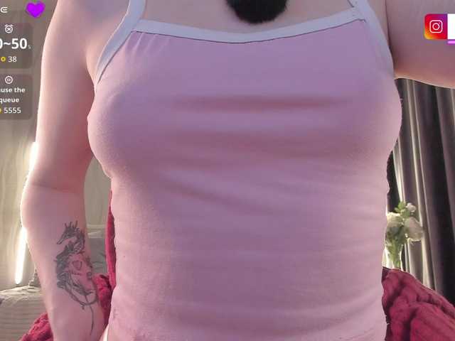 NETSENZURA's BongaCams show and profile