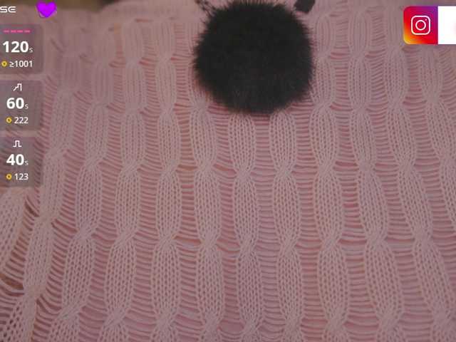 NETSENZURA's BongaCams show and profile