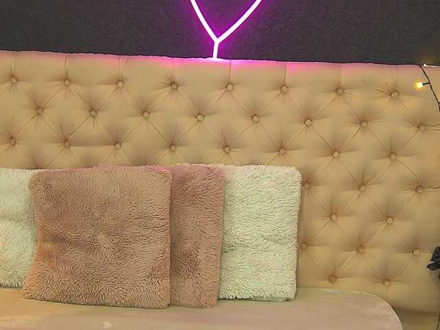 NoirKitten live cam on BongaCams