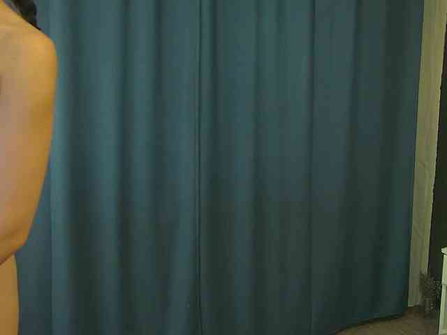 NoirKitten webcam