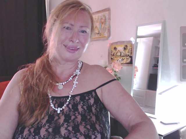 HelenLoyd live webcam show