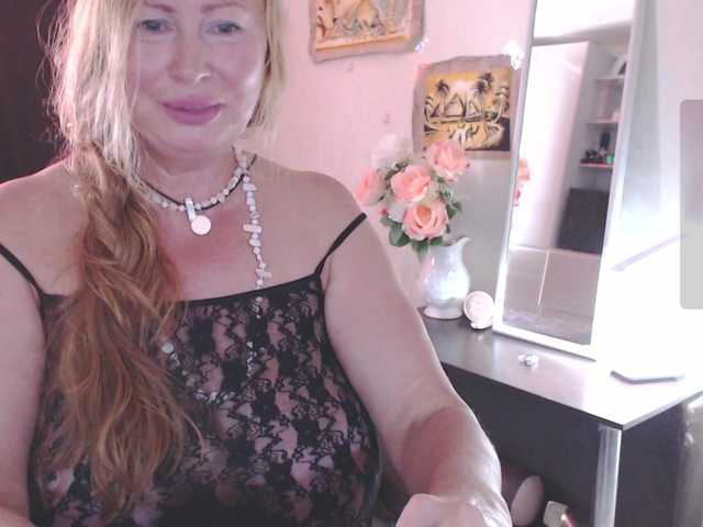 HelenLoyd live webcam show