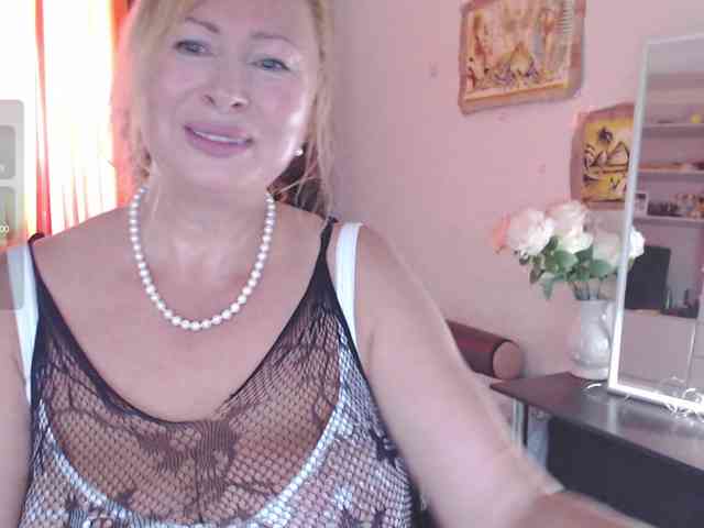 HelenLoyd webcam