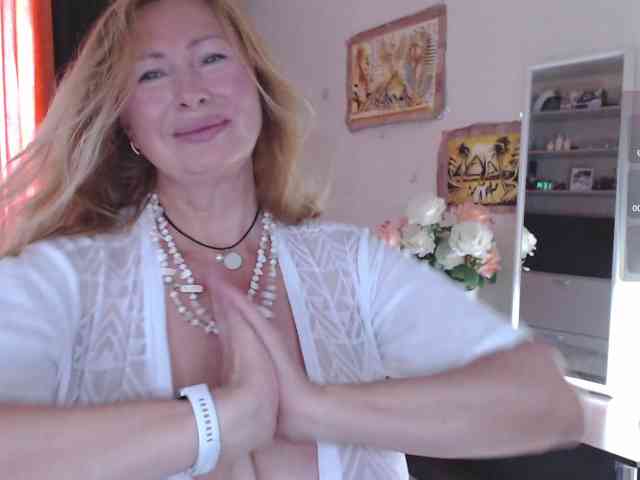 HelenLoyd HelenLoyd