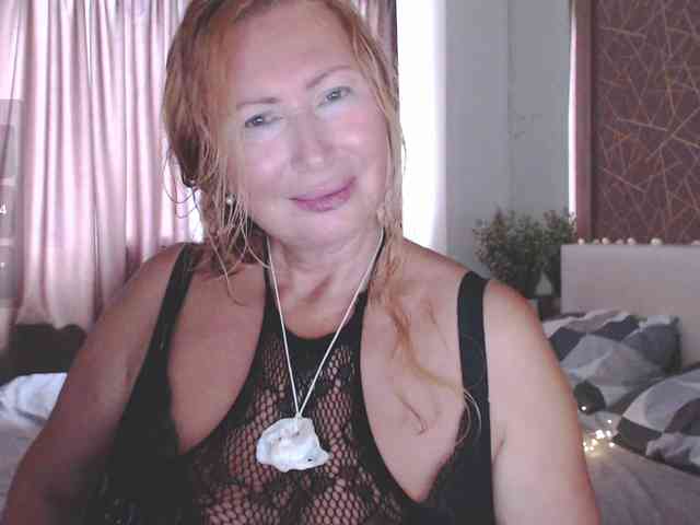 HelenLoyd webcam