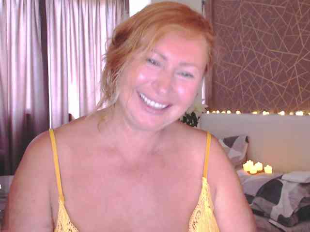 HelenLoyd webcam