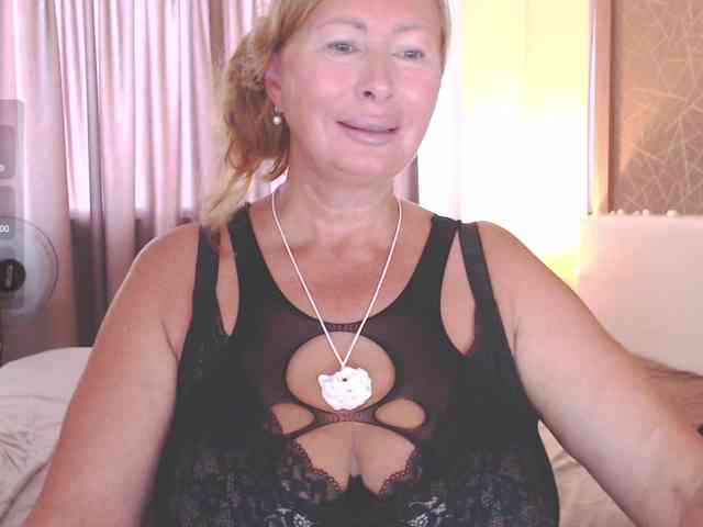 HelenLoyd HelenLoyd
