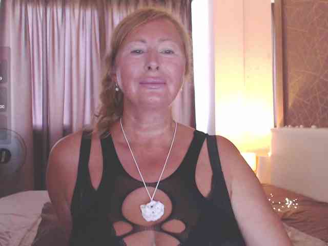 HelenLoyd HelenLoyd