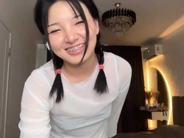 minnie-joy live cam on BongaCams