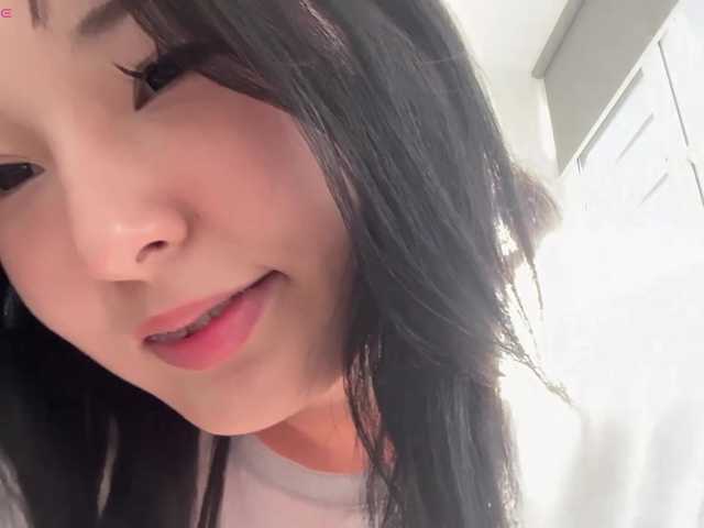 minnie-joy live cam on BongaCams