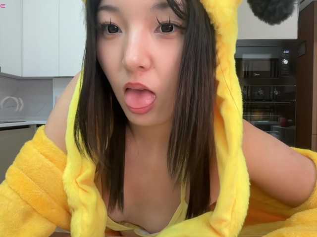 minnie-joy live cam on BongaCams