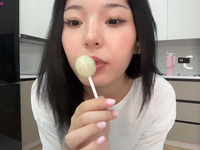 minnie-joy live cam on BongaCams