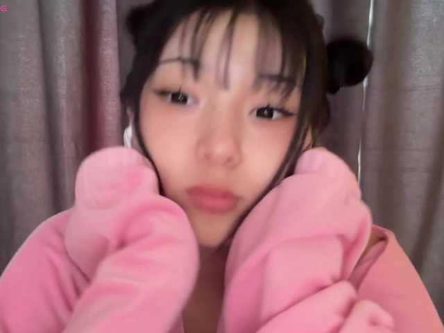 minnie-joy live cam on BongaCams