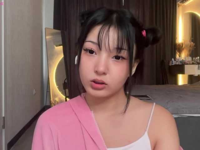 minnie-joy live cam on BongaCams
