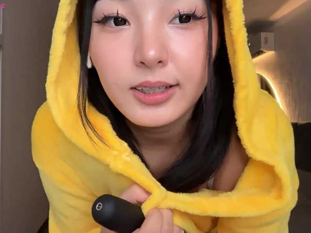 minnie-joy live cam on BongaCams