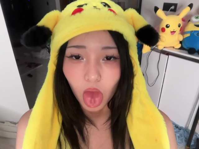 minnie-joy live cam on BongaCams