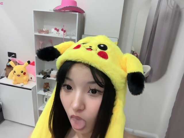 minnie-joy live cam on BongaCams
