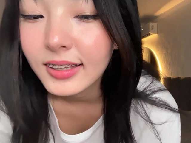 minnie-joy live cam on BongaCams