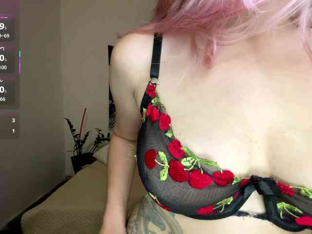 sophiasnarl webcam