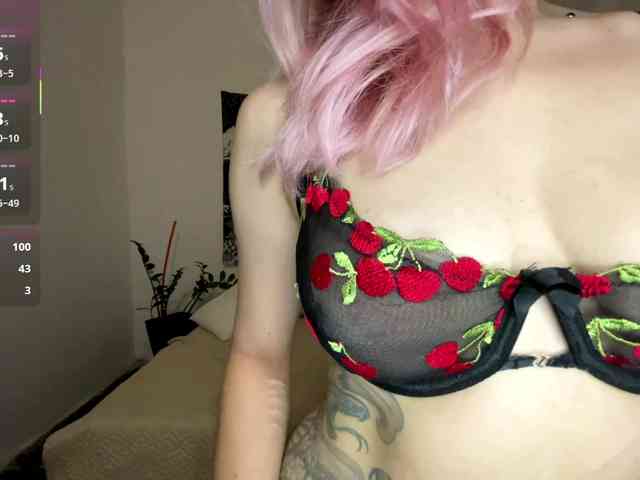 sophiasnarl webcam