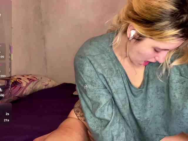 sophiasnarl webcam