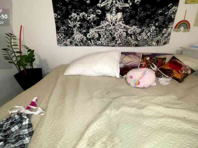 sophiasnarl webcam