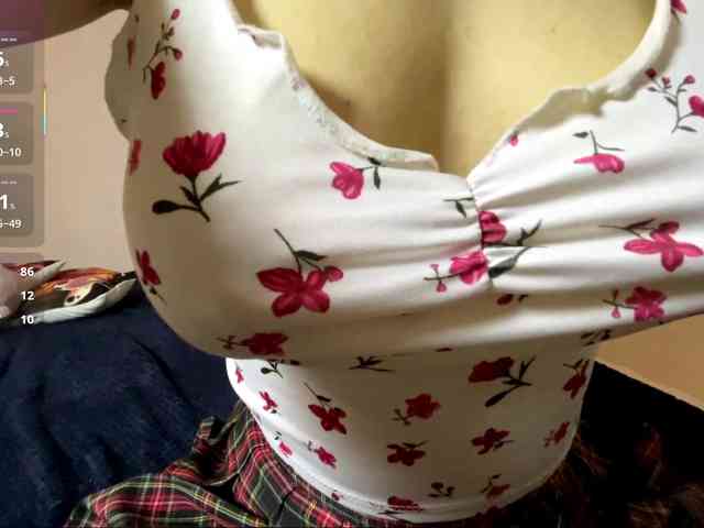 sophiasnarl webcam