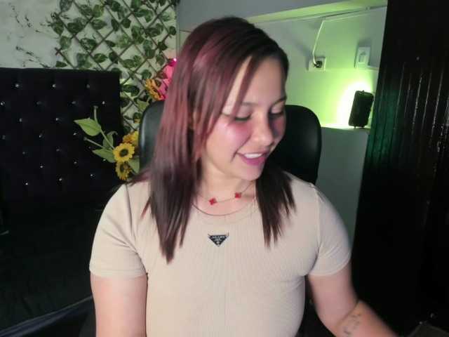 ivybrowm's BongaCams show and profile