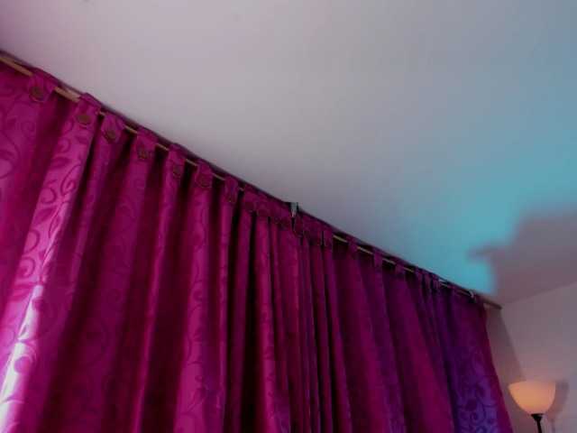 ivybrowm live cam on BongaCams