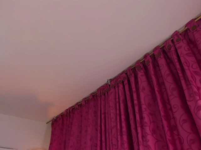 ivybrowm live cam on BongaCams