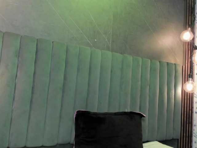 ivybrowm live cam on BongaCams
