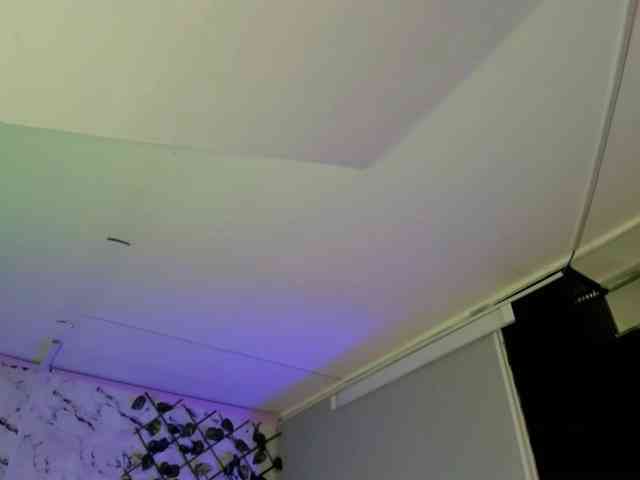 ivybrowm Live Webcam on BongaCams