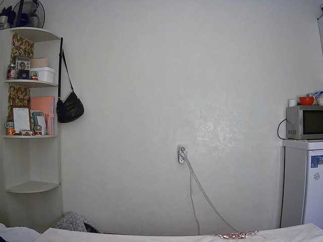  HelgaMonter chat room