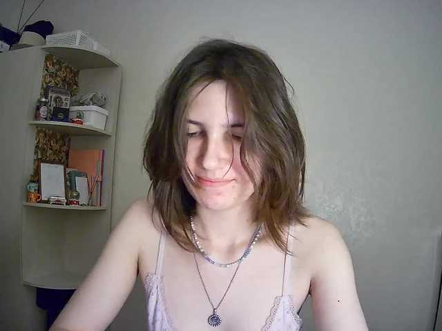  HelgaMonter chat room