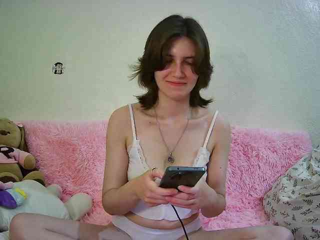 urrMila webcam