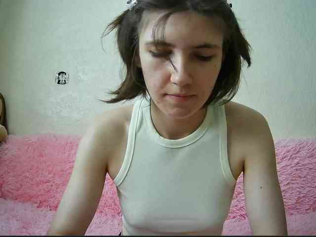 urrMila webcam