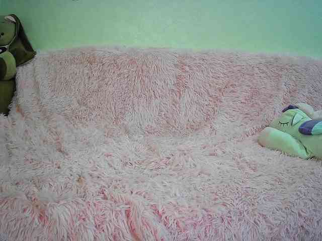 urrMila webcam
