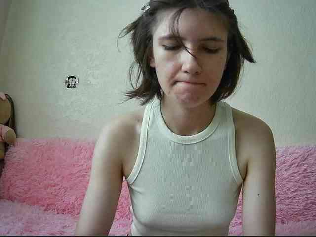 urrMila webcam