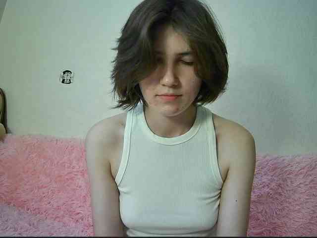 urrMila webcam