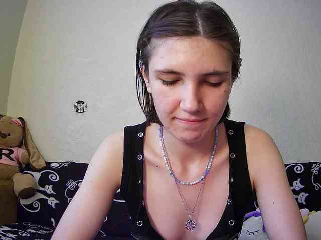 urrMila webcam