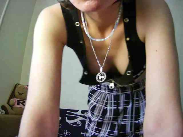 urrMila webcam